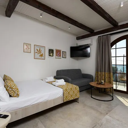 Apartment Sea View Center *