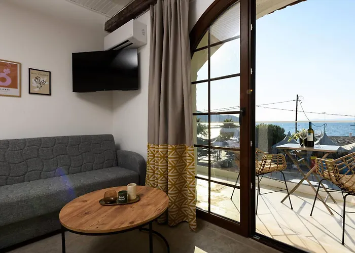 Sea View Center Apartament *